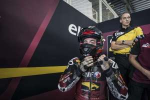 Japan smiles once again on the Elf Marc VDS / KM99 Team, finishing P9 at the 8 Hours of Suzuka, third round of the FIM EWC
