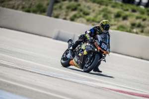 The Elf Marc VDS / KM99 Team forced to retire due to engine failure at the 2025 Bol d’Or, final round of the FIM EWC