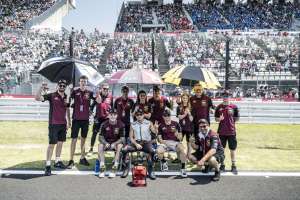 Japan smiles once again on the Elf Marc VDS / KM99 Team, finishing P9 at the 8 Hours of Suzuka, third round of the FIM EWC