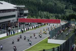 Elf Marc VDS Racing Team / KM99 Shows Its Full Potential Despite a Cruel End to Round 2 of the FIM EWC