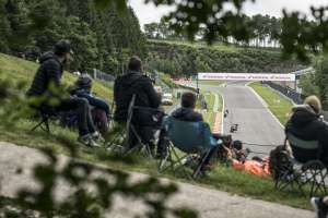 Une course à domicile marquée par une météo typiquement ardennaise pour l'Équipe Elf Marc VDS /KM99 aux 8 Heures Spa Motos, Seconde Manche du FIM EWC
