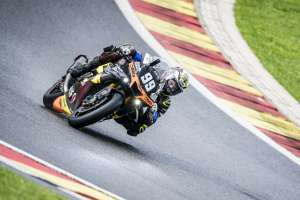 Une course à domicile marquée par une météo typiquement ardennaise pour l'Équipe Elf Marc VDS /KM99 aux 8 Heures Spa Motos, Seconde Manche du FIM EWC