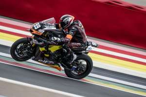 Une course à domicile marquée par une météo typiquement ardennaise pour l'Équipe Elf Marc VDS /KM99 aux 8 Heures Spa Motos, Seconde Manche du FIM EWC