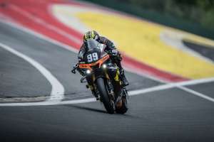 Elf Marc VDS Racing Team / KM99 Shows Its Full Potential Despite a Cruel End to Round 2 of the FIM EWC