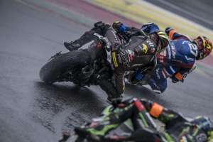 Une course à domicile marquée par une météo typiquement ardennaise pour l'Équipe Elf Marc VDS /KM99 aux 8 Heures Spa Motos, Seconde Manche du FIM EWC
