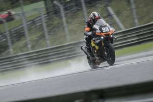 Une course à domicile marquée par une météo typiquement ardennaise pour l'Équipe Elf Marc VDS /KM99 aux 8 Heures Spa Motos, Seconde Manche du FIM EWC